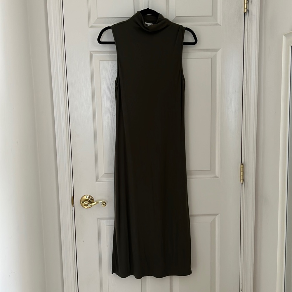 Green a new day knit mock turtleneck dress size medium
